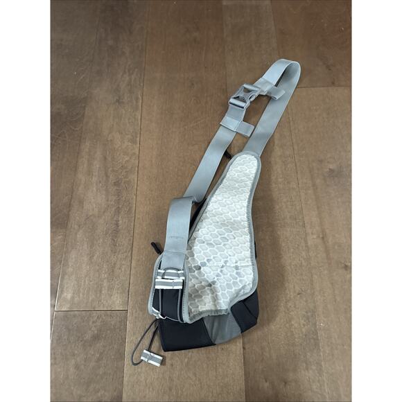 Freetoo Waist Bag Fanny Pouch Holds Water Bottle Hiking Walking - Picture 2 of 3